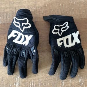 LIKE NEW - FOX racing dirt paw glove - Size: YS